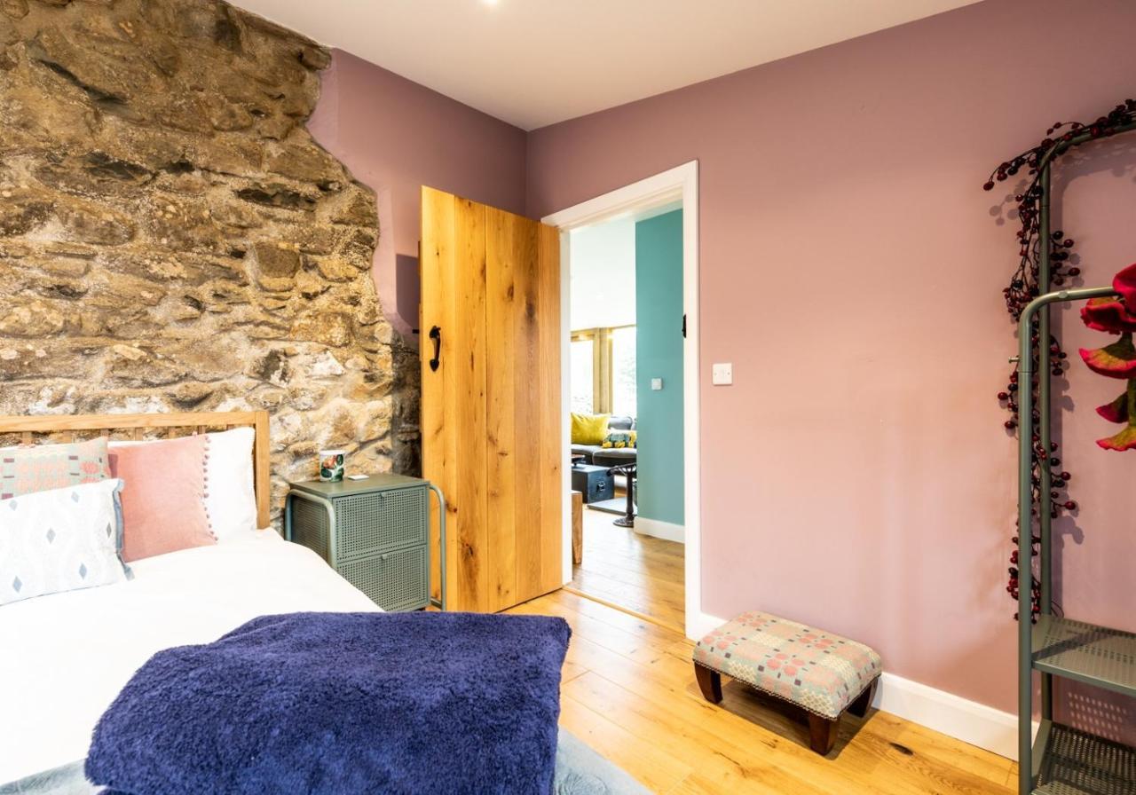 Penrhiw - A Country Cottage With Mountain Views Newport  Zewnętrze zdjęcie